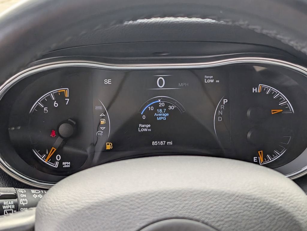 2020 Jeep Grand Cherokee Laredo E