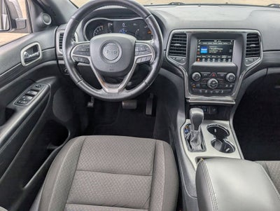 2020 Jeep Grand Cherokee Laredo E