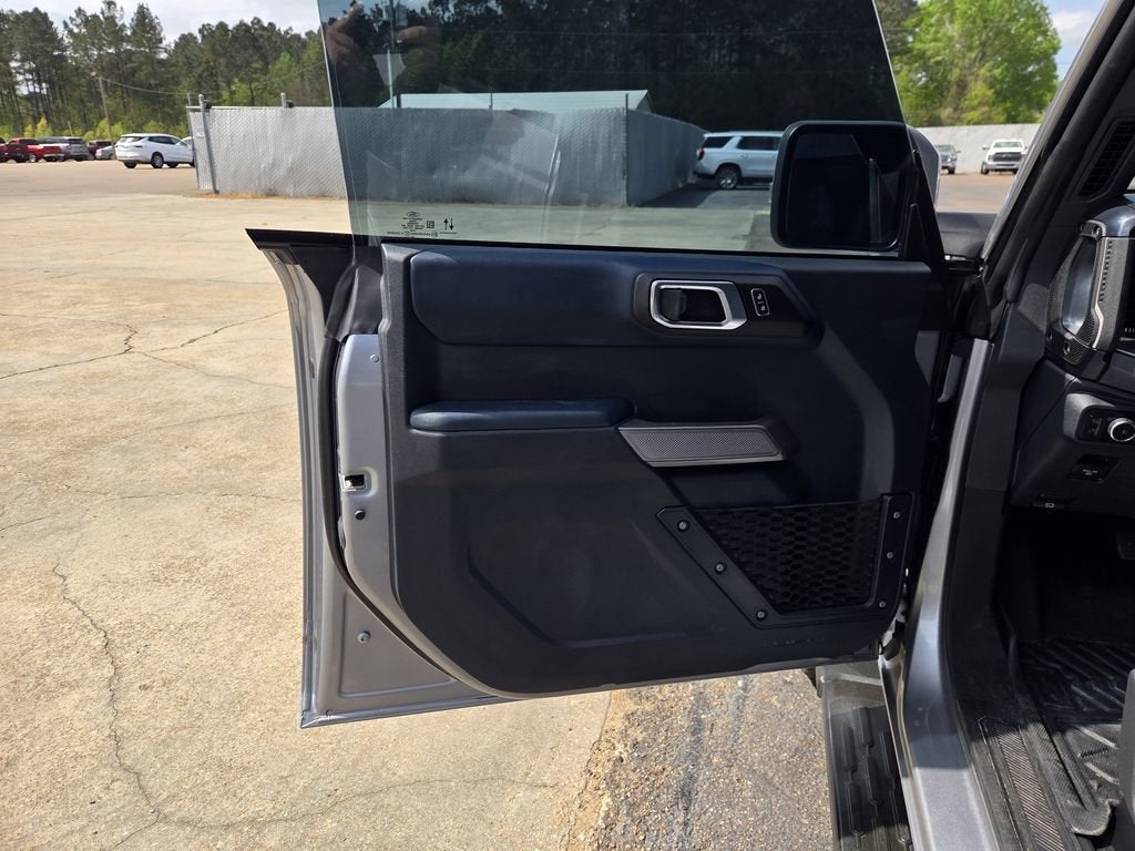 2023 Ford Bronco Base