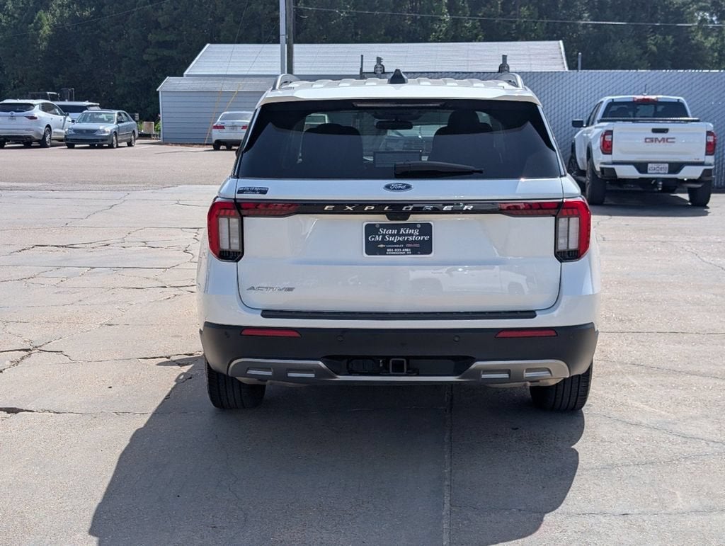 2025 Ford Explorer Active