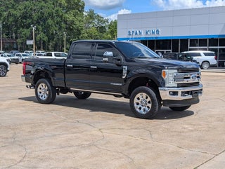 2017 Ford Super Duty F-250 SRW Lariat