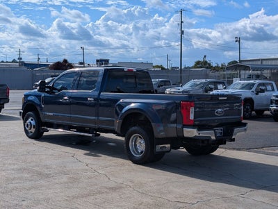 2017 Ford Super Duty F-350 DRW Lariat