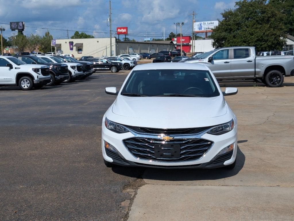 2024 Chevrolet Malibu 2LT