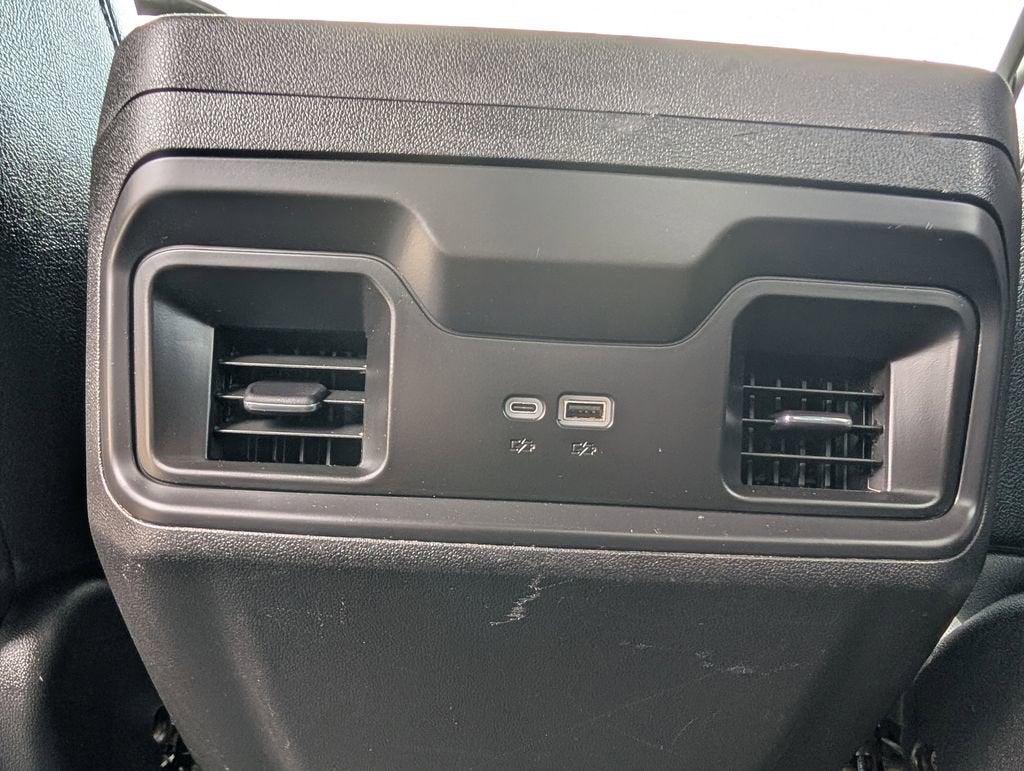 2024 Chevrolet Silverado 3500 HD Chassis Cab LT