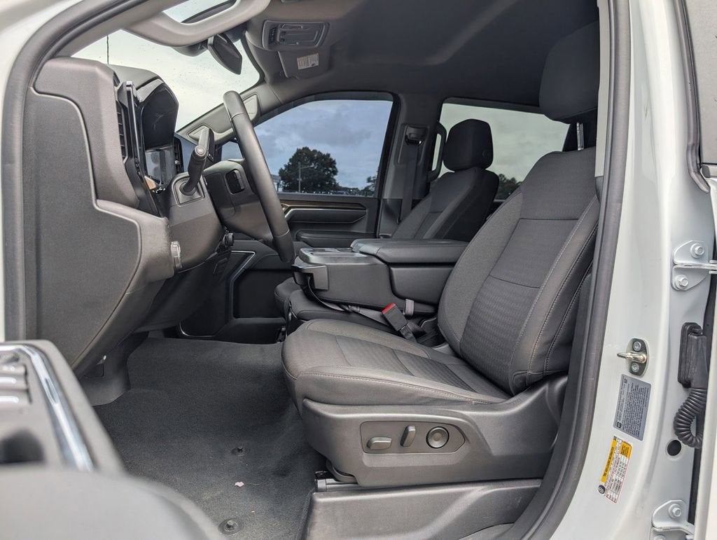 2024 Chevrolet Silverado 3500 HD LT DRW