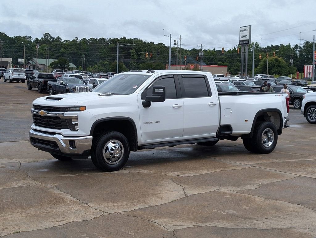 2024 Chevrolet Silverado 3500 HD LT DRW