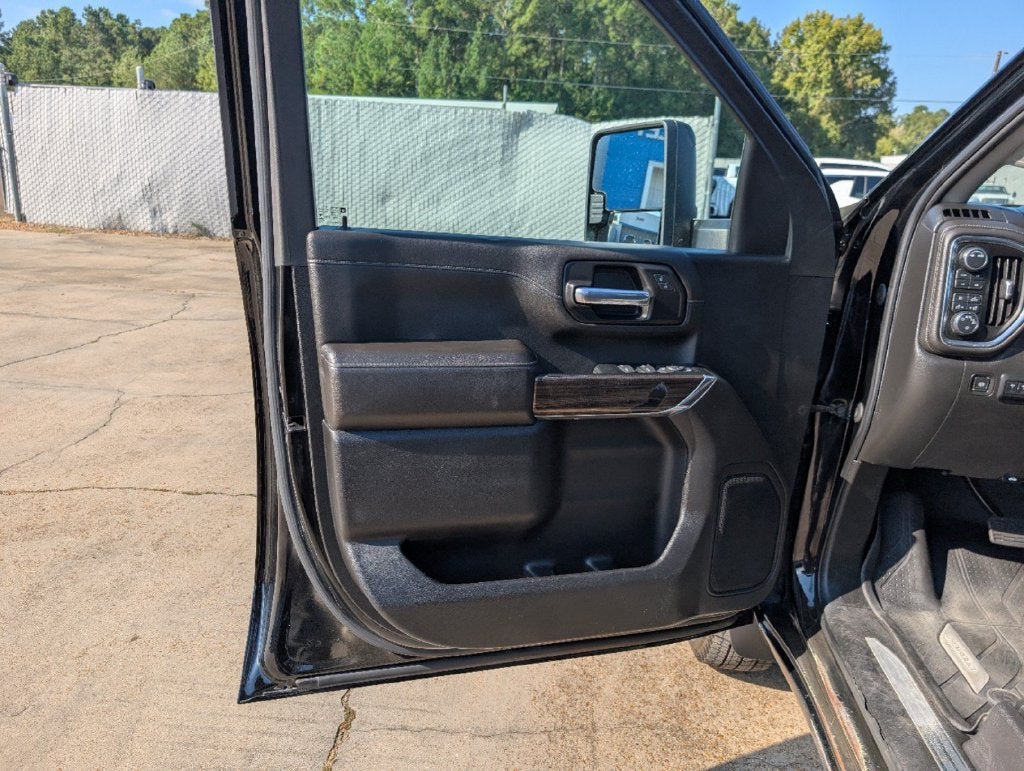 2023 Chevrolet Silverado 3500 HD LT