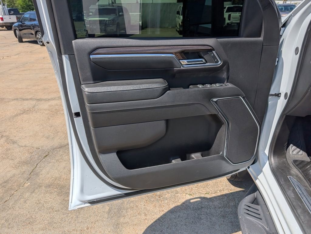 2024 Chevrolet Silverado 3500 HD LT DRW
