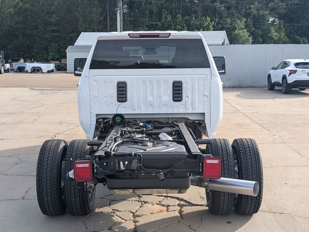 2026 GMC Sierra 3500 HD Chassis Cab Pro