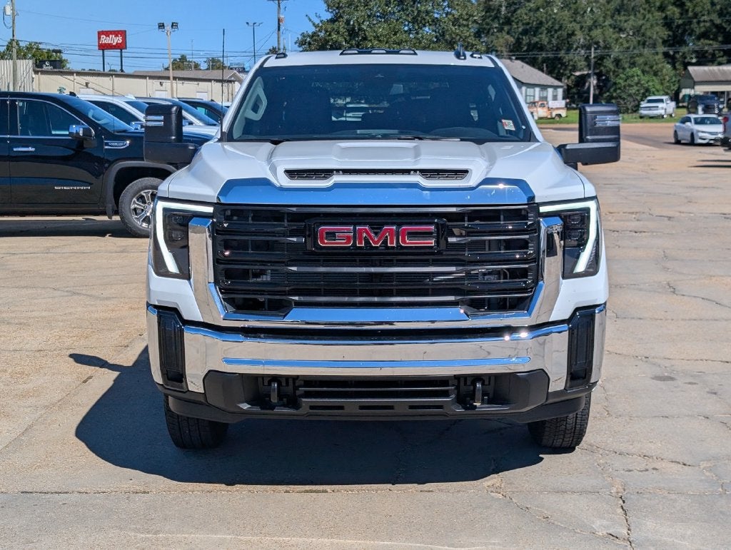 2026 GMC Sierra 3500 HD Chassis Cab Pro