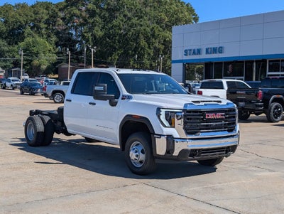 2026 GMC Sierra 3500 HD Chassis Cab Pro