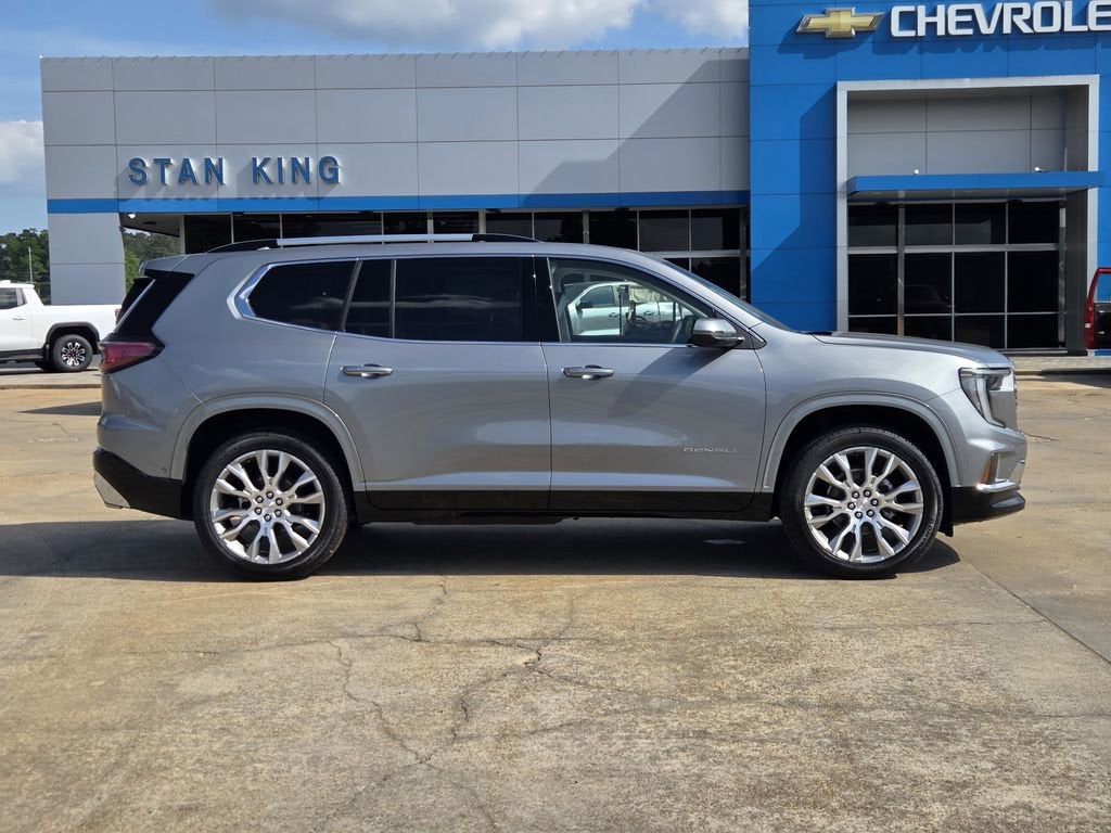 2026 GMC Acadia Denali