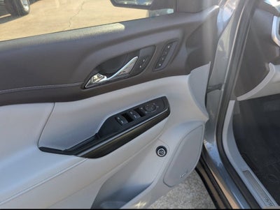 2022 GMC Acadia SLT