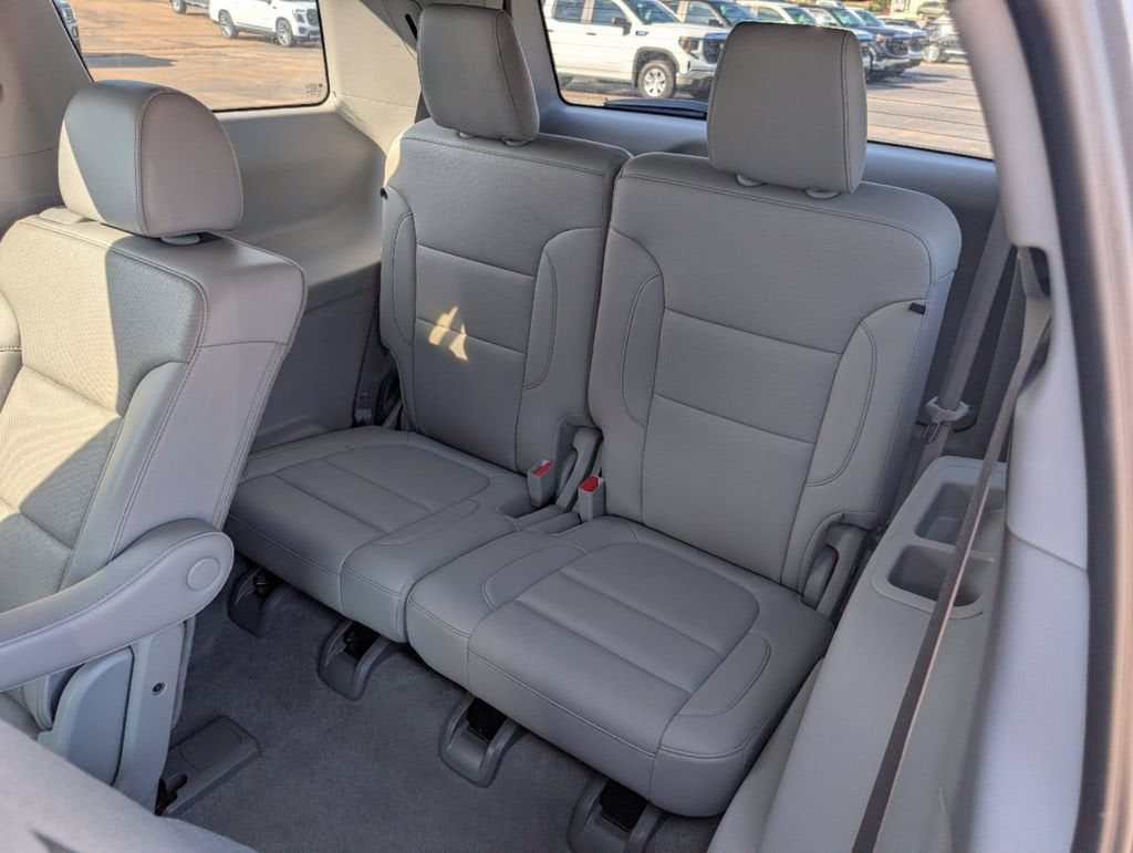 2022 GMC Acadia SLT