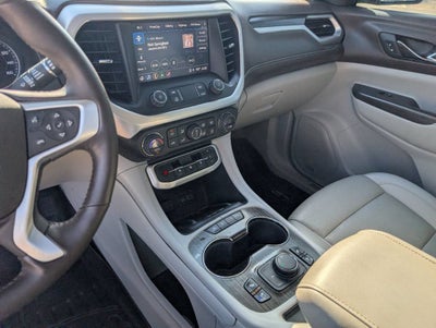 2022 GMC Acadia SLT