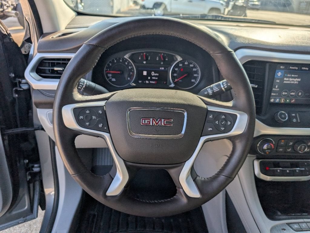 2022 GMC Acadia SLT