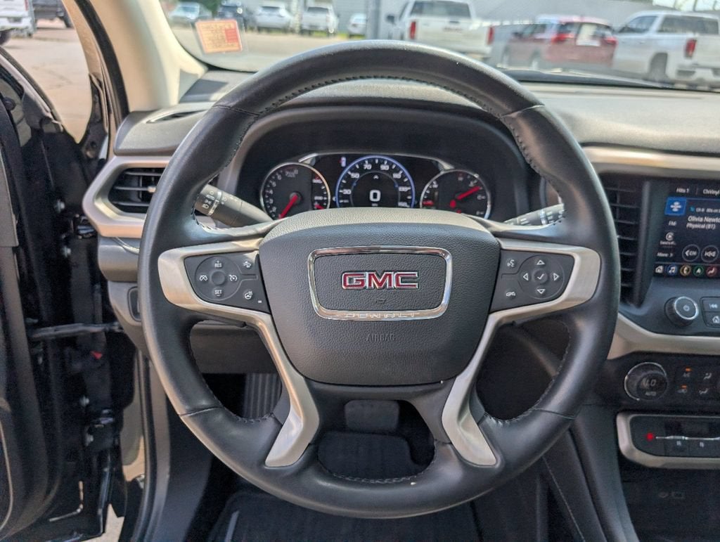 2022 GMC Acadia Denali