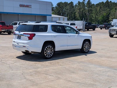 2023 GMC Acadia Denali