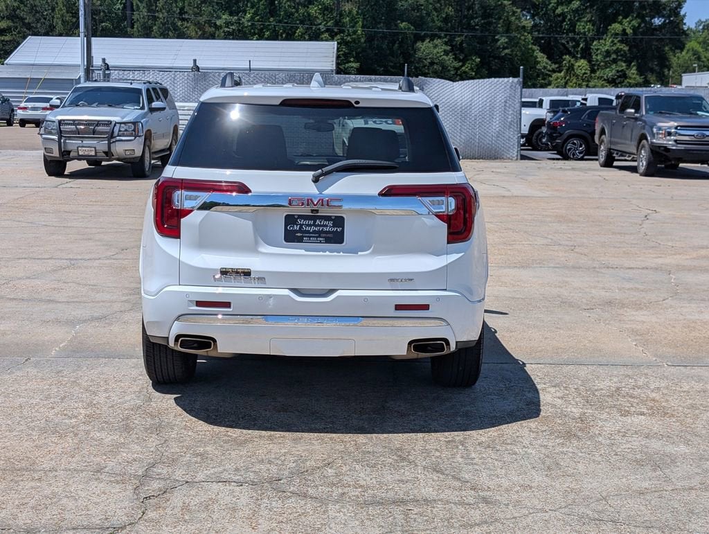 2023 GMC Acadia Denali