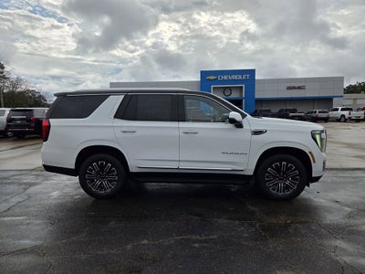 2025 GMC Yukon Elevation