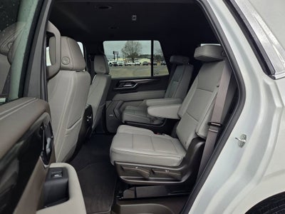 2025 GMC Yukon Elevation