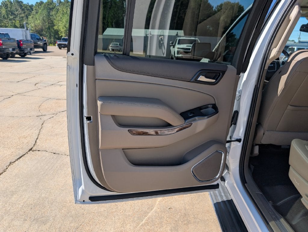 2017 GMC Yukon XL SLT
