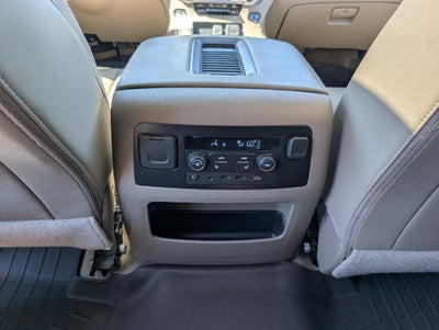 2017 GMC Yukon XL SLT