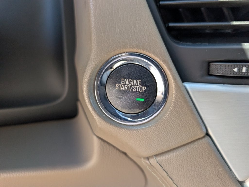 2017 GMC Yukon XL SLT