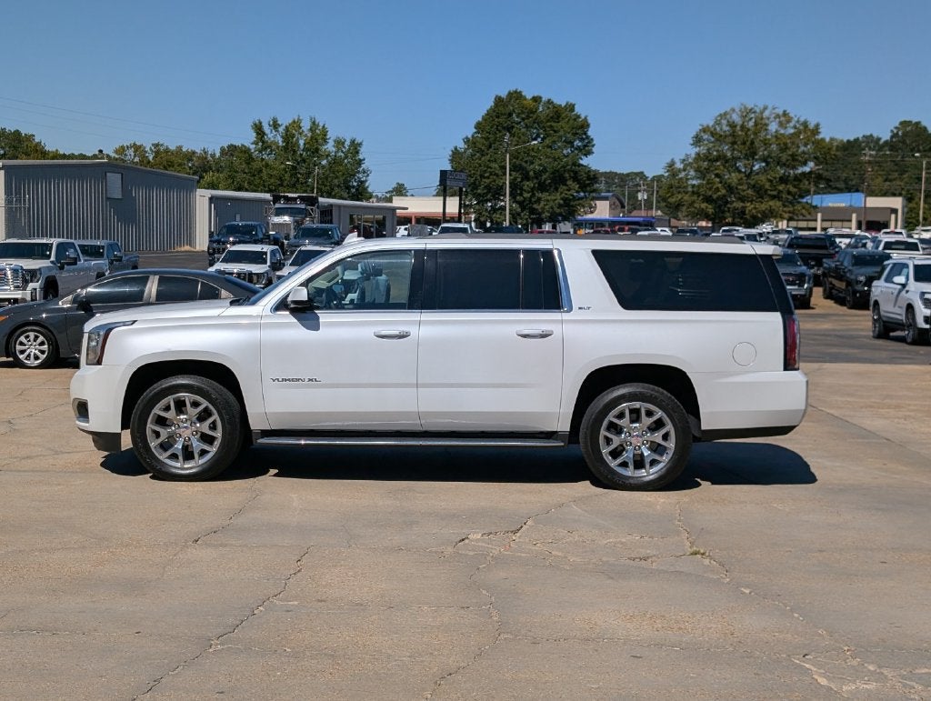 2017 GMC Yukon XL SLT