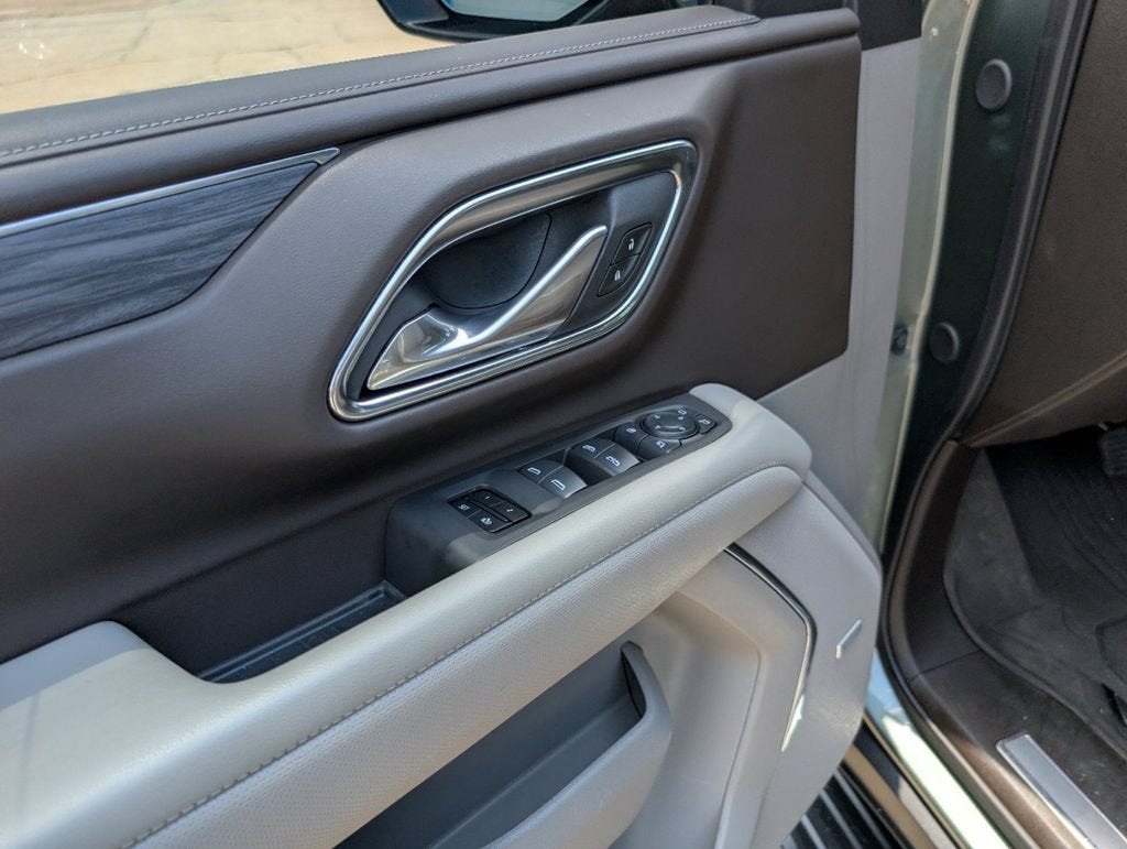 2024 GMC Yukon XL SLT