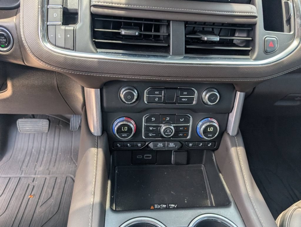 2024 GMC Yukon XL SLT