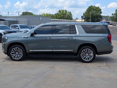 2024 GMC Yukon XL SLT