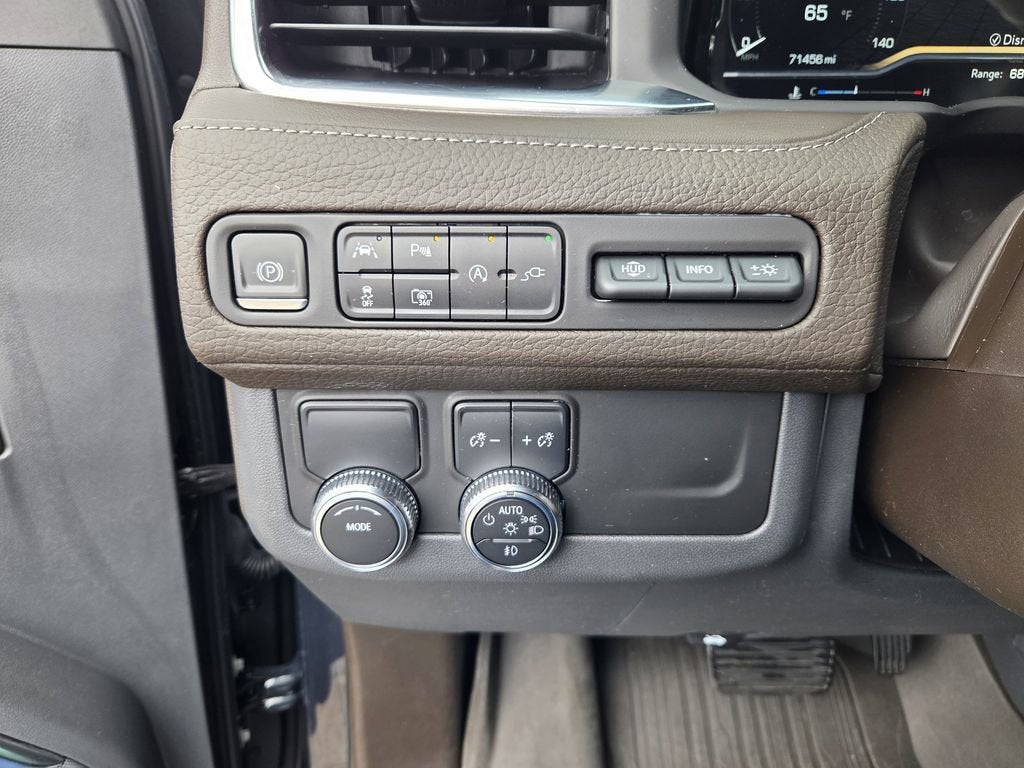 2022 GMC Yukon XL Denali