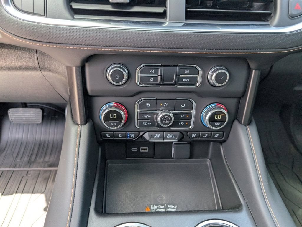 2024 GMC Yukon AT4