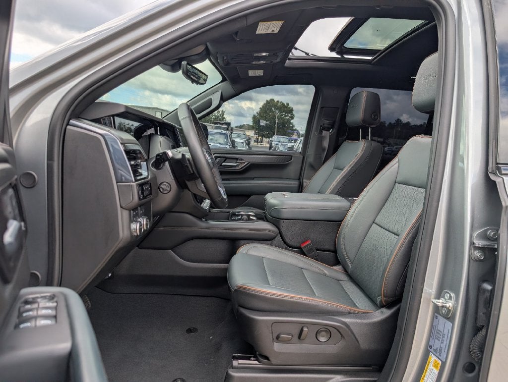 2025 GMC Yukon AT4