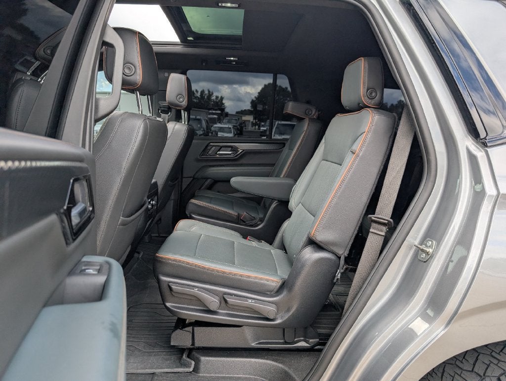 2025 GMC Yukon AT4