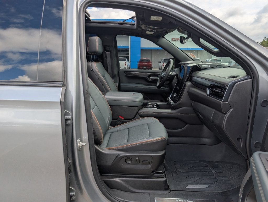 2025 GMC Yukon AT4