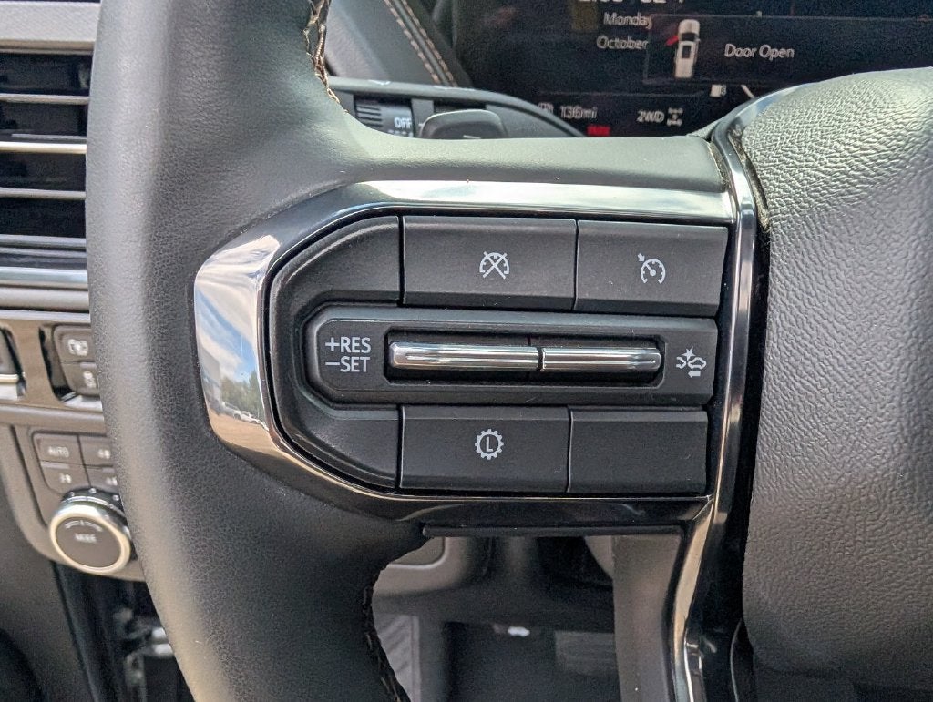 2025 GMC Yukon AT4