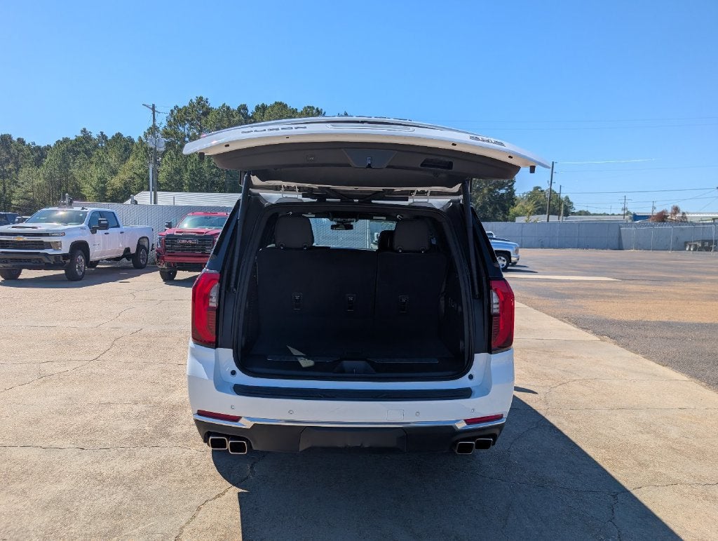 2025 GMC Yukon Denali