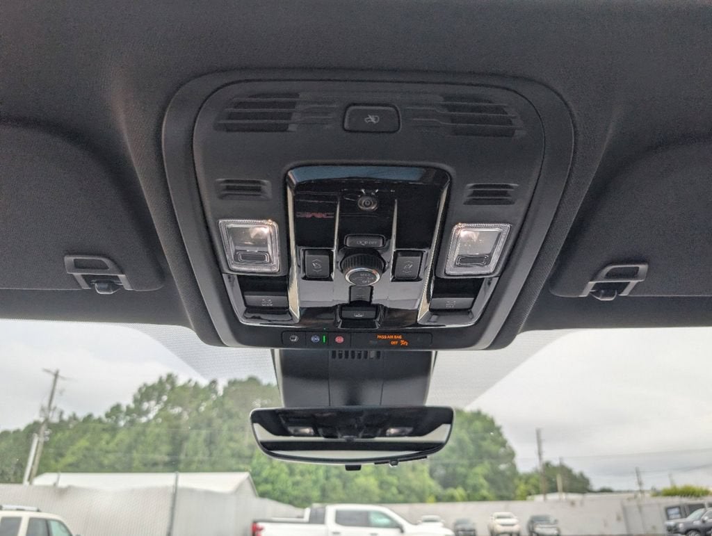 2026 GMC Yukon XL AT4 - Photo 10