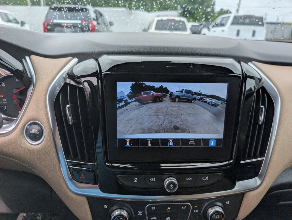 2022 Chevrolet Traverse Premier