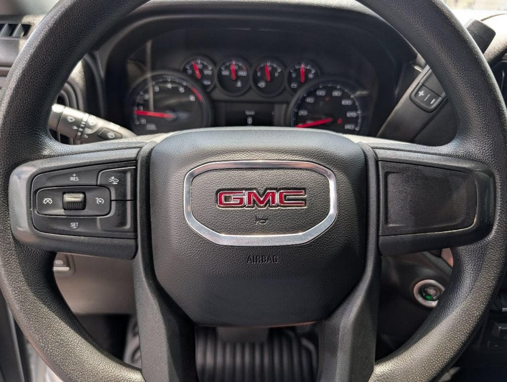 2024 GMC Sierra 2500 HD Pro