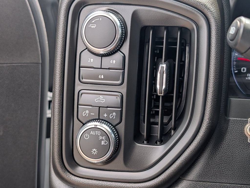 2024 GMC Sierra 2500 HD Pro