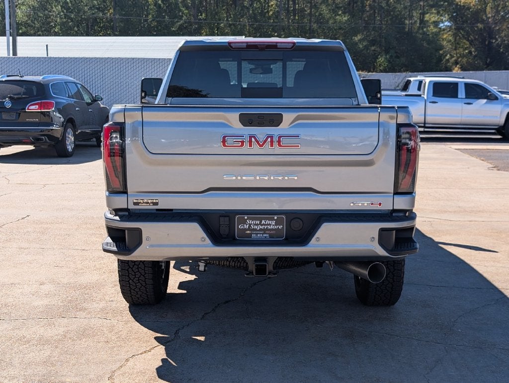2026 GMC Sierra 2500HD AT4 - Photo 3