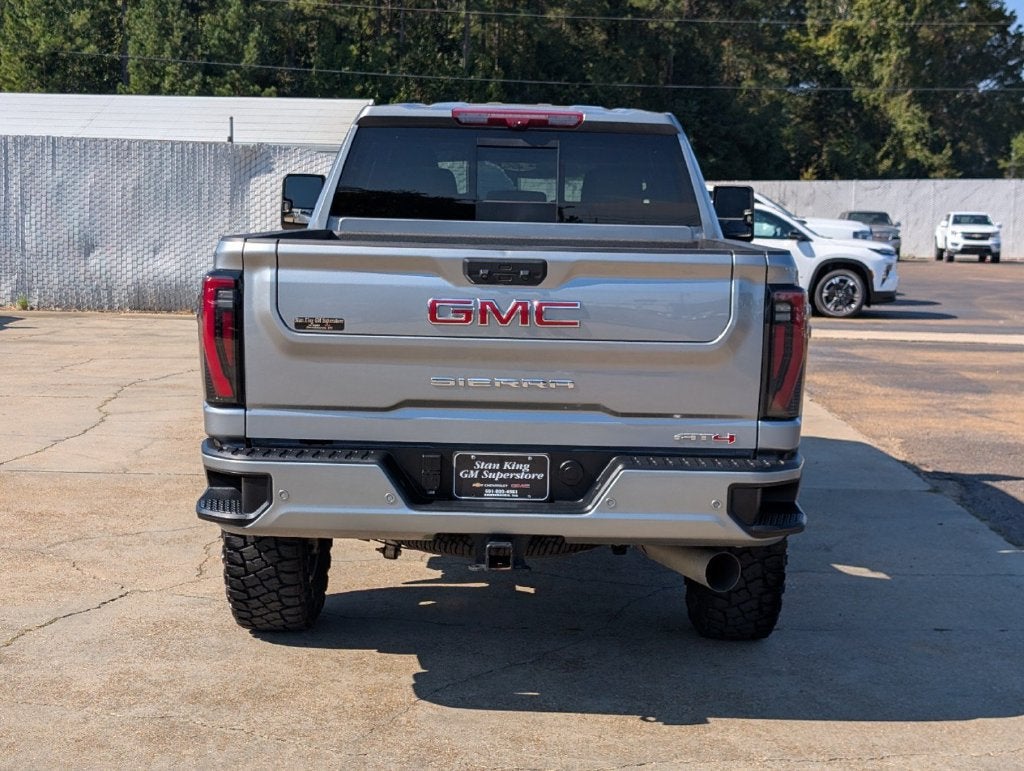 2026 GMC Sierra 2500 HD AT4