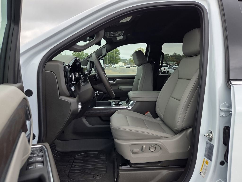 2026 GMC Sierra 3500 HD SLT DRW