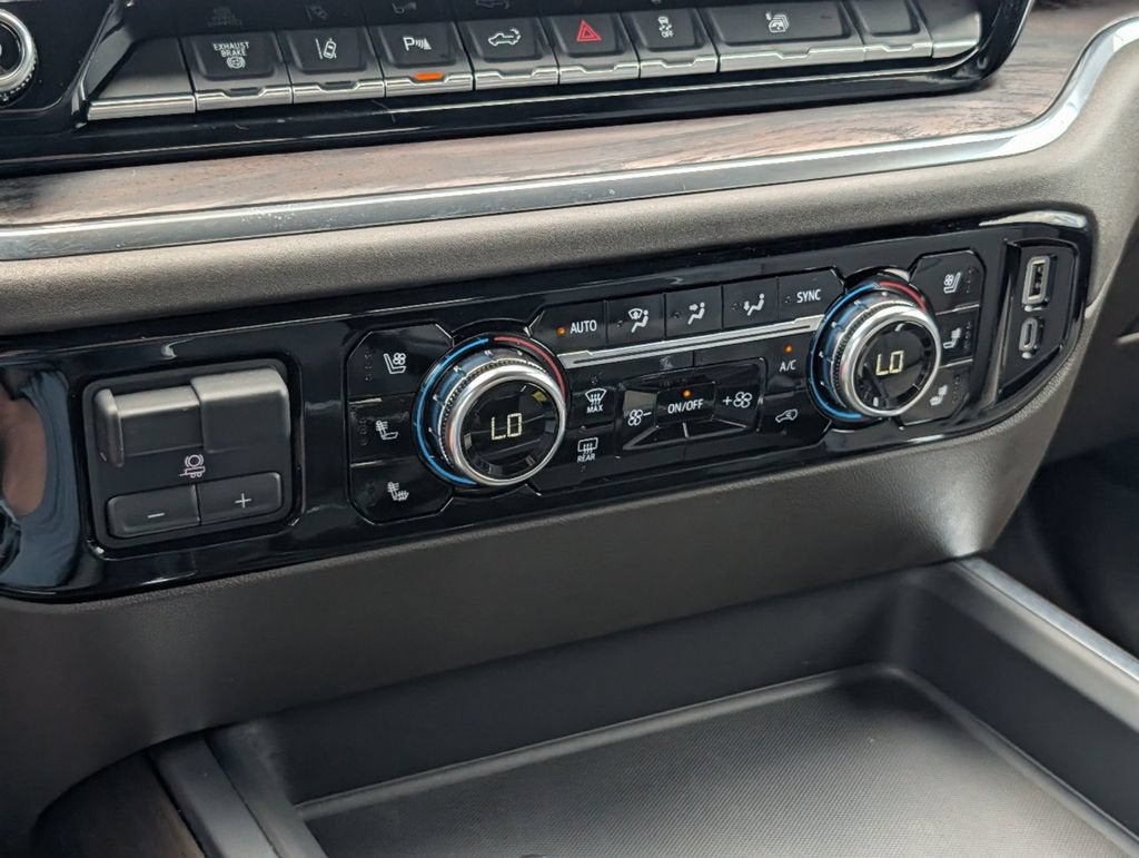 2025 GMC Sierra 3500 HD SLT DRW