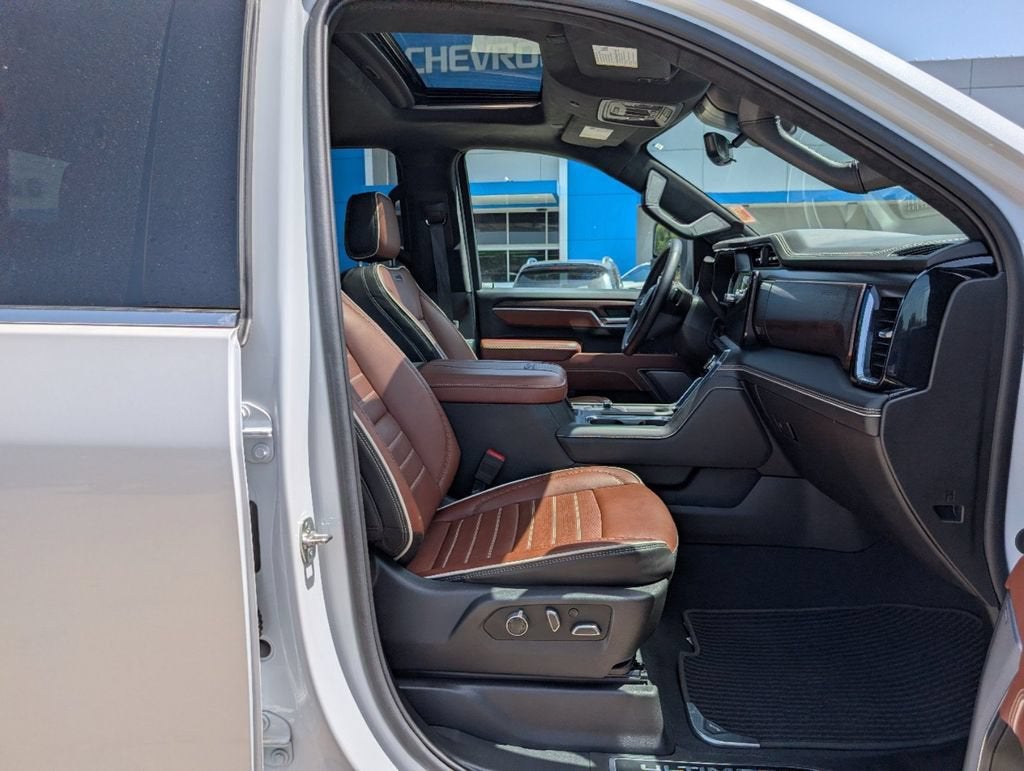 2025 GMC Sierra 3500 HD Denali Ultimate DRW