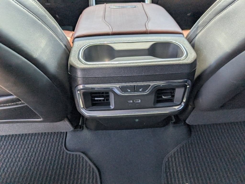 2025 GMC Sierra 3500 HD Denali Ultimate DRW