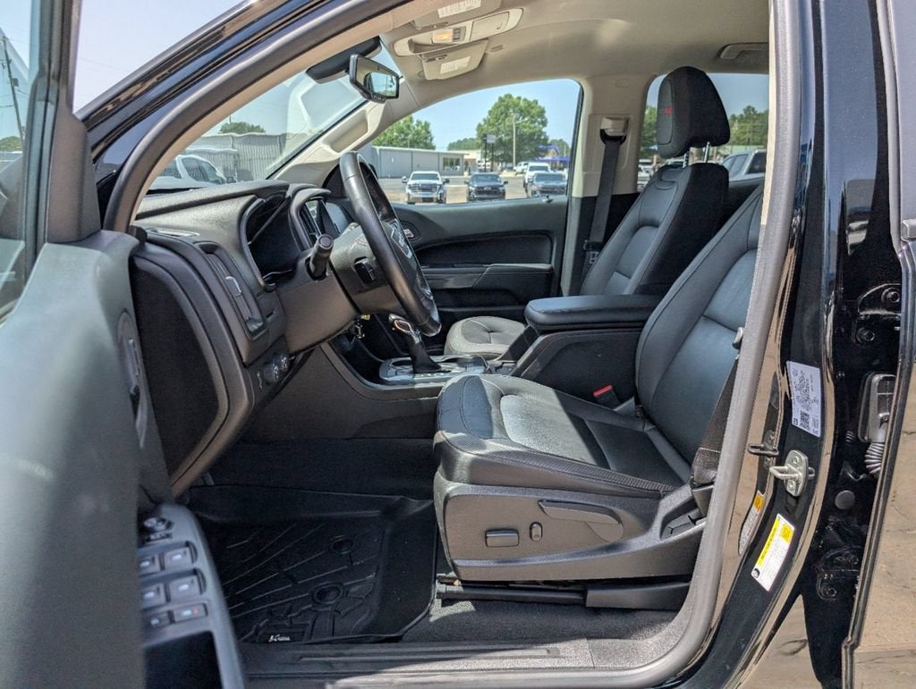 2022 GMC Canyon AT4 - Leather